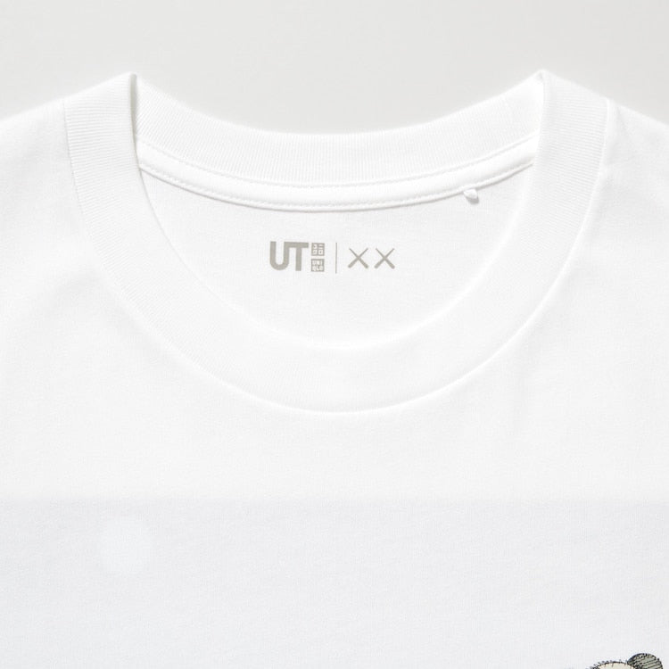 UNIQLO - KAWS UT (Short Sleeve Graphic T-Shirt)